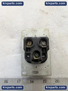 Pass & Seymour NEMA 5-30 Receptacle Outlet – actual item, photo 10 of 11