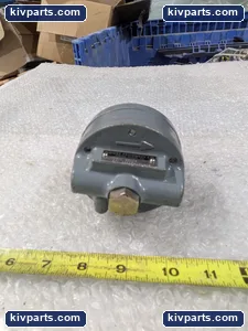 Moore Products 661A6 Co Pneumatic Relay – actual item, photo 3 of 5