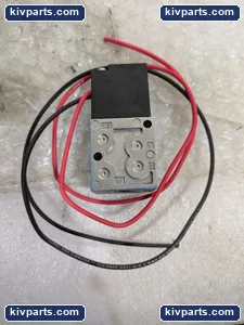 MAC 45A-AA2-DDAA-1BK Pneumatic Solenoid Valve – actual item, photo 3 of 7
