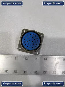 Amphenol 97-3100A-28 Connector – actual item, photo 4 of 5