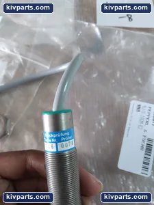 Pepperl+Fuchs NJ-5-18GM-E2 Inductive Proximity Sensor – actual item, photo 5 of 6