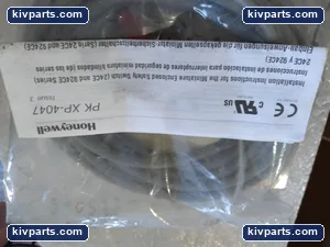 Honeywell 924CE2-T25 Enclosed Plunger Limit Switch – actual item, photo 6 of 7