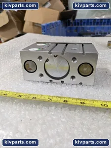CKD STSM-5025 Table Cylinder Dual Rod Actuator – actual item, photo 2 of 4