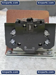General Electric CR305X300C Auxiliary Contact – actual item, photo 2 of 5