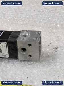 Bosch Rexroth 0820005152 Way Pneumatic Solenoid Valve – actual item, photo 4 of 5