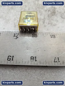 IDEC RH1BL-RS-DC24 353-231 Relay – actual item, photo 5 of 7