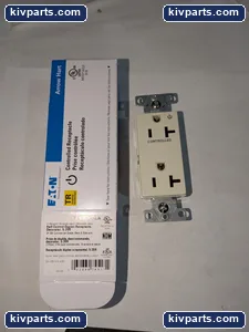 Eaton TR5362CHLA Receptacle – actual item, photo 4 of 6