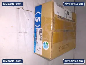 SMC C2Q040-05-F2263 Bore Compact Cylinder – actual item, photo 4 of 5