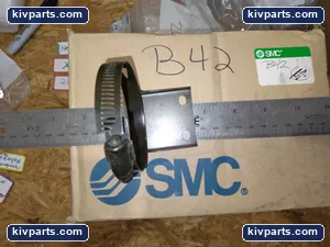SMC B42 Metal Pneumatic Regulator Filter – actual item, photo 2 of 3