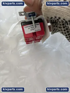 Eaton AH6808UDAC Manual Motor Controller – actual item, photo 4 of 6