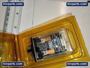 W250 Megnecraft ACPX-9 Relay – actual item, photo 3 of 4