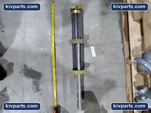 cylinder 04-44-76 – actual item, photo 2 of 7