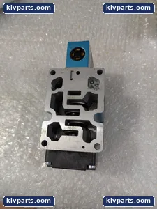 MAC 6313D-000-PM-504DA Valves – actual item, photo 5 of 7