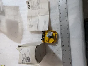 Eaton XTPAXPL3 Attachment Flush Enclosure