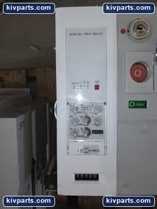 UAS-16D3-16P Voltage AC Power Circuit Breaker – actual item, photo 5 of 8
