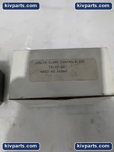 Joslyn Clark TB103-22 Magnet NAED 66860 Contactor – actual item, photo 3 of 5
