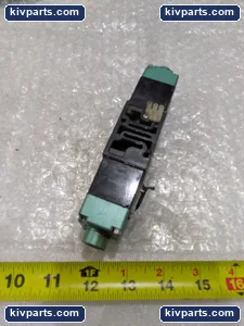 Numatics 082SS615K Pneumatic Solenoid Valve – actual item, photo 4 of 6