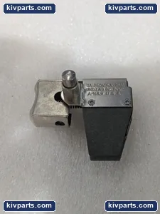 Arrow Hart 82358-B Snap Action Switch – actual item, photo 2 of 5