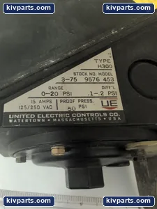 United Electric H300 9576 453 Pressure Switch – actual item, photo 5 of 7