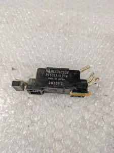 Omron PYF08A-K3FM Relay Socket Base
