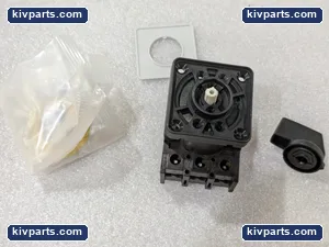 Eaton P1-32/EZ Switch Connector – actual item, photo 3 of 3