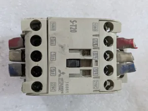 Mitsubishi S-T20 Contactor