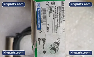 Telemecanique SN1MM Inductive Proximity Sensor – actual item, photo 2 of 6