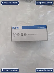 Eaton 1613920 Receptacle – actual item, photo 4 of 6