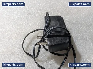 W100-S4W1CA/A Broadband Route with Adapter – actual item, photo 8 of 10