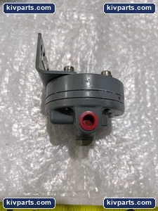 Moore Products 7200S16JL Model Pneumatic Booster Relay – actual item, photo 2 of 5