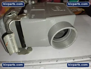 Harting 1033016000 Connector – actual item, photo 3 of 5