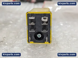 IDEC RH2B-UL Relay – actual item, photo 5 of 6