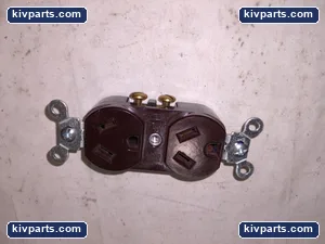 Cooper 838B-BOX Single Receptacles – actual item, photo 4 of 7