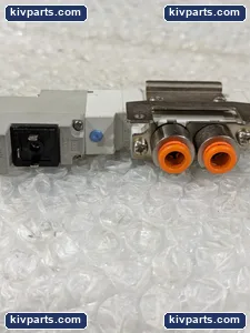 SMC SY5120-5DZ-N7T-F2 Pneumatic Solenoid Valve – actual item, photo 3 of 5