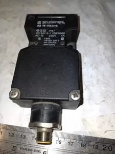 Schmersal 947-5-1 Safety Relay