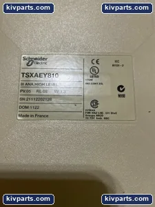 Schneider Electric TSXAEY810 Isolated Analog Input Module – actual item, photo 2 of 7