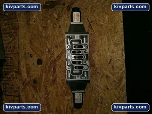 Norgren SXE0574-A50-00 Solenoid Valve – actual item, photo 4 of 5