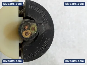 Hubbell HBL2611 Insulgrip Twist-Lock Plug – actual item, photo 4 of 7
