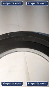 JM 17389-A-2 Clippers Oil Seals – actual item, photo 3 of 4