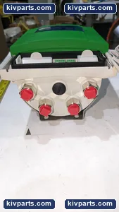 Schneider Electric IMT33A Flow Signal Converter – actual item, photo 7 of 12