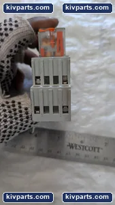 ABB CR-M2SS Accessories Based Relay – actual item, photo 5 of 6