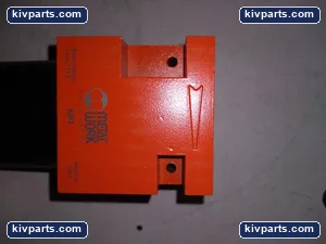 1421006U Pneumatic Component – actual item, photo 3 of 8