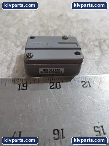 FOX C0135YW Boro Peneumatic Relay – actual item, photo 7 of 9