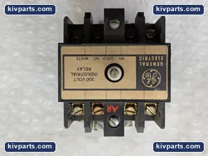 General Electric CR120N04022 Industrial Relay – actual item, photo 3 of 8