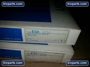 Omron E32-DC50 Switch Fiber Optic Sensor – actual item, photo 2 of 2