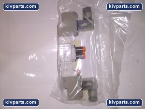 SMC SY3420-3DZ-N7 Series Pneumatic Air Control – actual item, photo 2 of 3