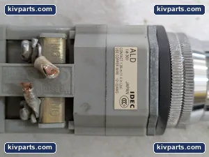 IDEC ALD Push Button – actual item, photo 4 of 7