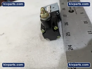 Parker 4N301.422 Limit Switch – actual item, photo 6 of 9