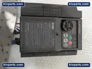 Mitsubishi FR-D740-022-NA D700 VFD – actual item, photo 3 of 10