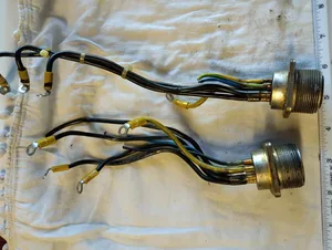 Canon 2223 Male Female Connector
